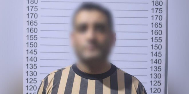 حماة: الأمن الداخلي يوقف شخصاً بتهمة تعذيب طفل بعد انتشار فيديو صادم