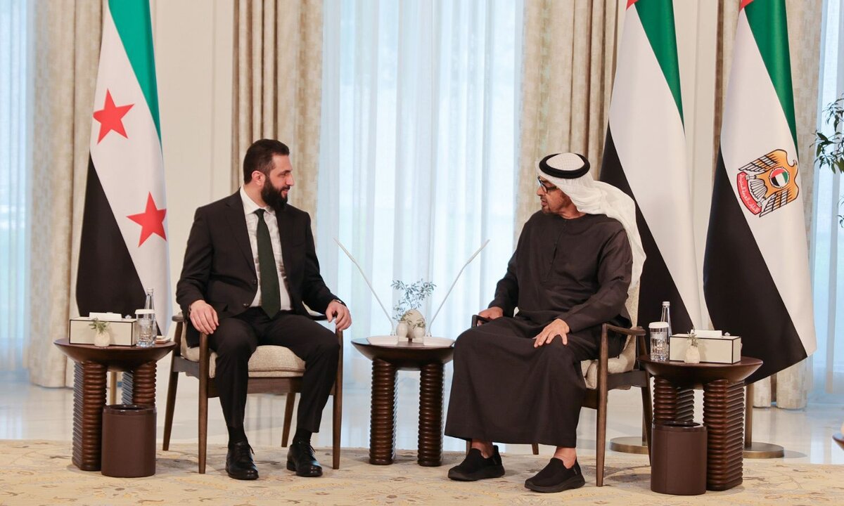 الإمارات تجدد دعمها لسوريا في المرحلة الانتقالية وتستقبل الرئيس الشرع في أبو ظبي