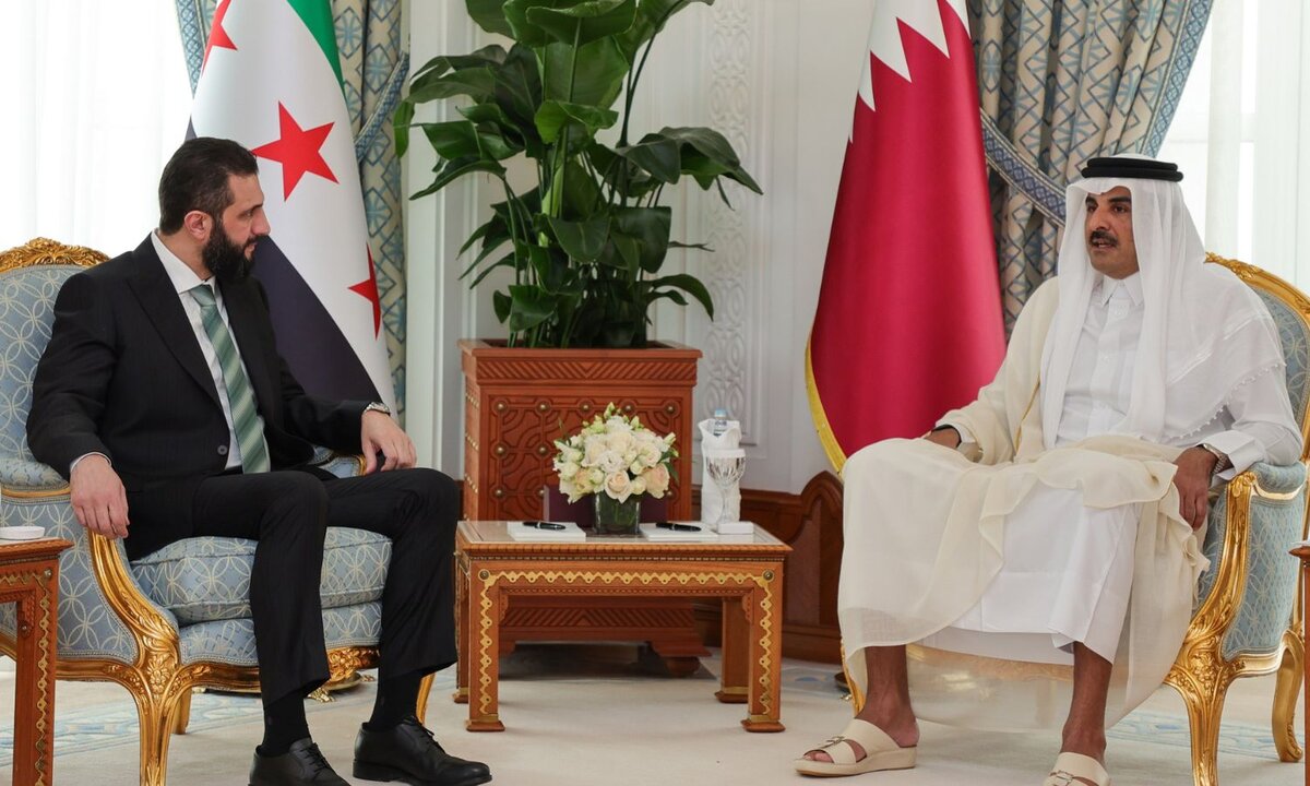 الرئيس السوري الانتقالي أحمد الشرع يبحث التعاون مع أمير قطر في أول زيارة رسمية