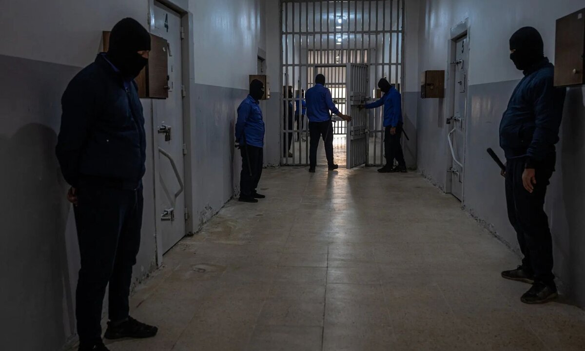 التحالف الدولي يعلق على إحباط هجوم داعش على سجن الرقة: عملية رائعة تضمن أمن سوريا