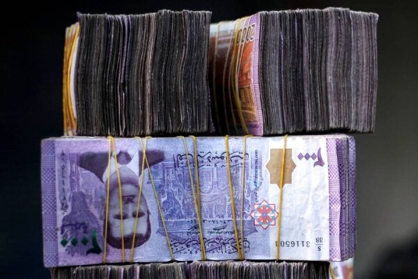 تراجع الليرة السورية بعد العيد: ما الأسباب وما هي التوقعات مع الحاكم الجديد للمصرف المركزي؟