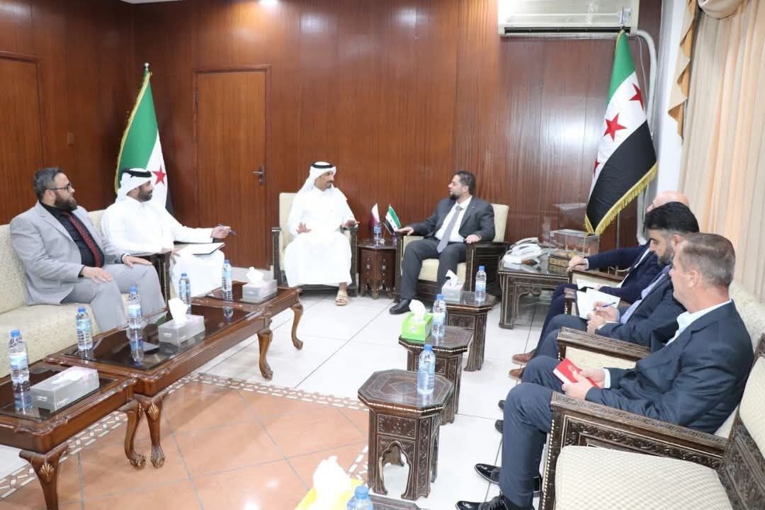 وزير الإسكان يبحث مع القائم بأعمال السفارة القطرية جذب الاستثمارات العقارية إلى سوريا