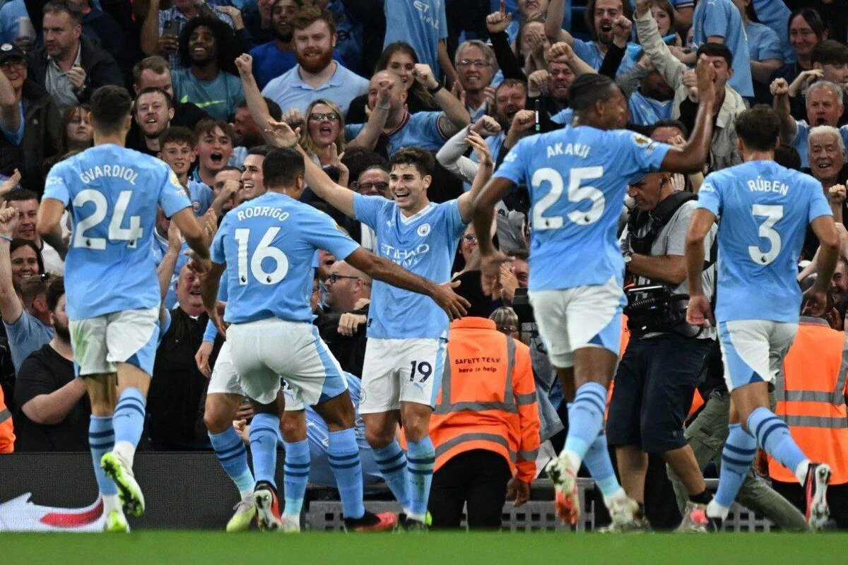الدوري الإنجليزي: أستون فيلا يسحق نيوكاسل والسيتي يقتنص فوزاً صعباً من إيفرتون