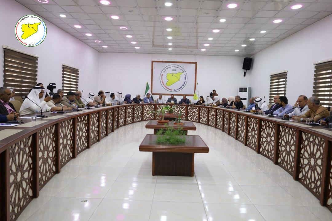 الرقة تحدد رؤيتها لمستقبل سوريا: اجتماع تشاوري موسع يركز على الدور السياسي للمدينة