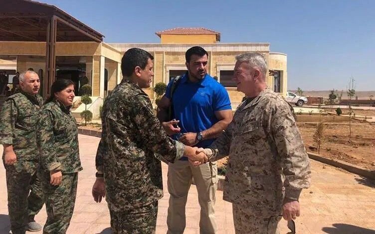 باحث يدعو "قسد" لمراجعة علاقاتها مع واشنطن وتحديد موقفها من دمشق وموسكو