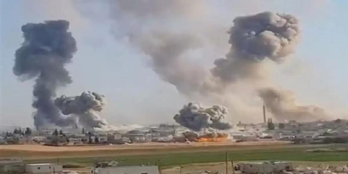 غارات جوية مكثفة تستهدف مواقع إيرانية في دير الزور وتسفر عن عشرات القتلى والجرحى