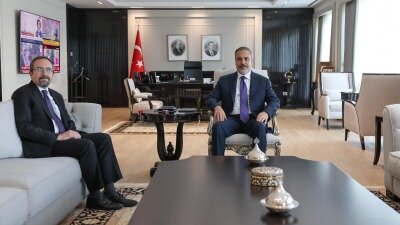 واشنطن تؤكد رفضها تطبيع تركيا مع النظام السوري خلال اجتماع في أنقرة