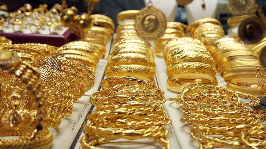 الذهب يحقق قفزات تاريخية ويتجاوز 3350 دولارًا للأوقية وسط مخاوف اقتصادية عالمية
