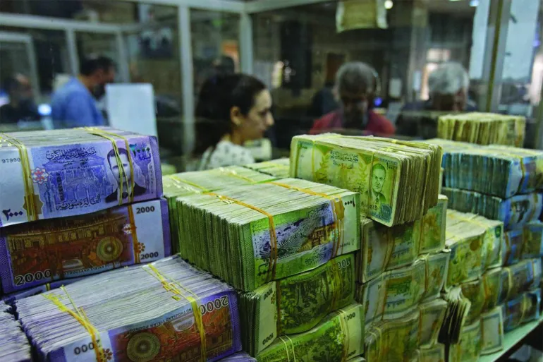 أسعار الصرف اليوم: استقرار نسبي للدولار واليورو والذهب مقابل الليرة السورية (20 أبريل 2025)