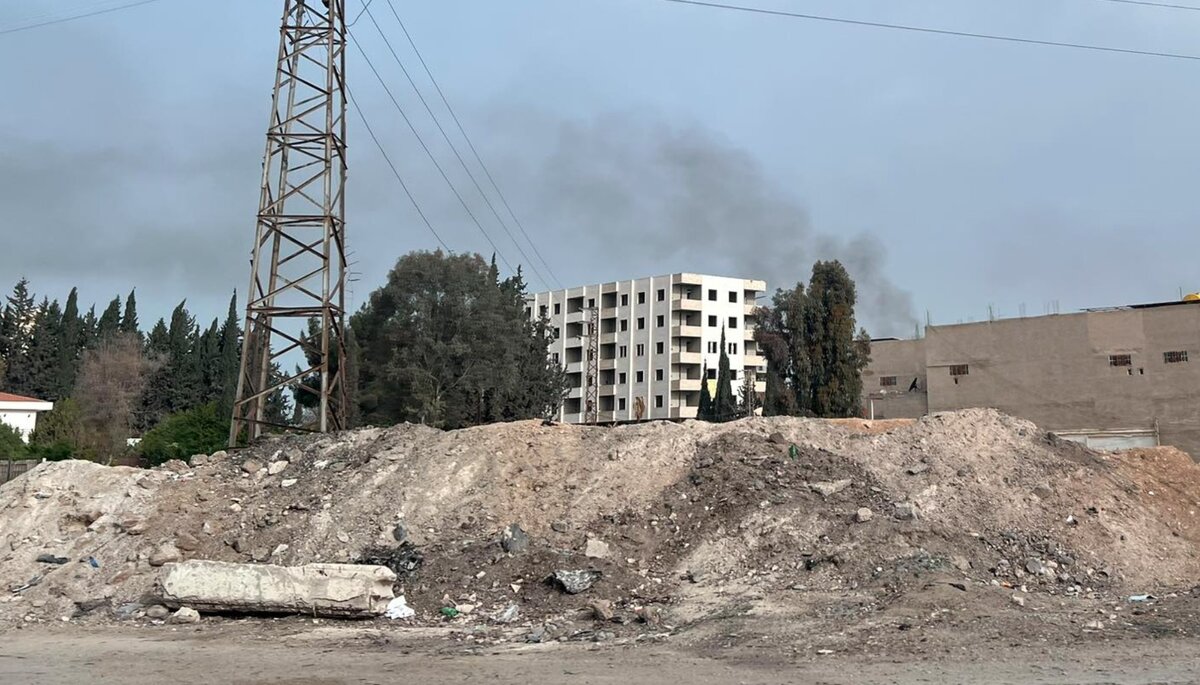 هجوم مسلح يستهدف حواجز الأمن في أشرفية صحنايا بريف دمشق وخسائر في صفوف المدنيين وقوات الأمن
