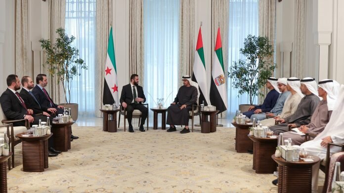 زيارة تاريخية: الرئيس السوري يلتقي رئيس الإمارات في أبوظبي لبحث تعزيز العلاقات الثنائية