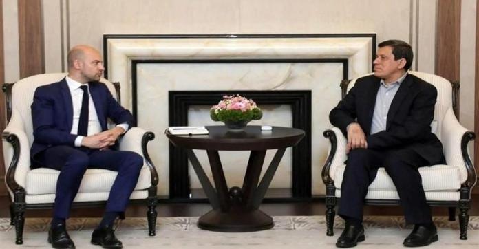 فرنسا تعزز دعمها لـ"قسد" وتلعب دور الوسيط بين الأكراد ودمشق وأنقرة: تفاصيل اجتماع أربيل