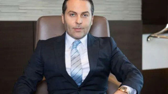 سامر فوز يغادر سوريا إلى الإمارات إثر فشل التسوية مع الحكومة ومصادرة أصوله