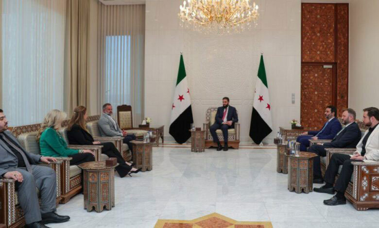 زيارة مشرعين أمريكيين إلى دمشق: هل هي اختبار للعلاقات أم اعتراف بالنظام؟