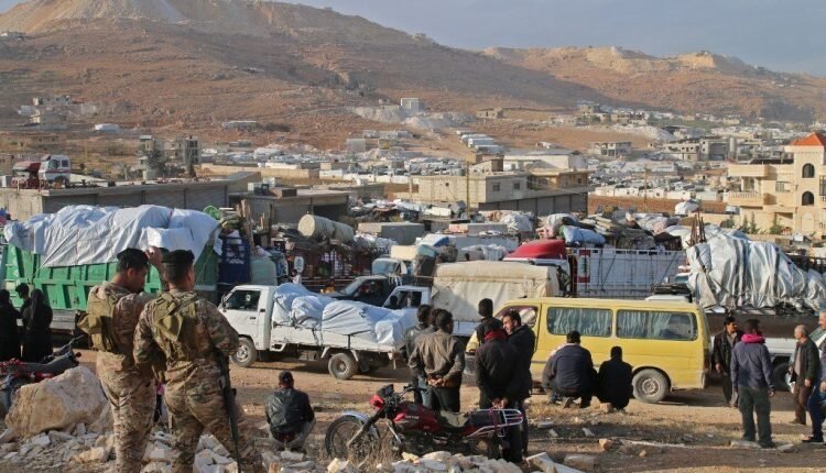 لبنان يستأنف ترحيل اللاجئين السوريين "قسراً" وسط تحذيرات دولية