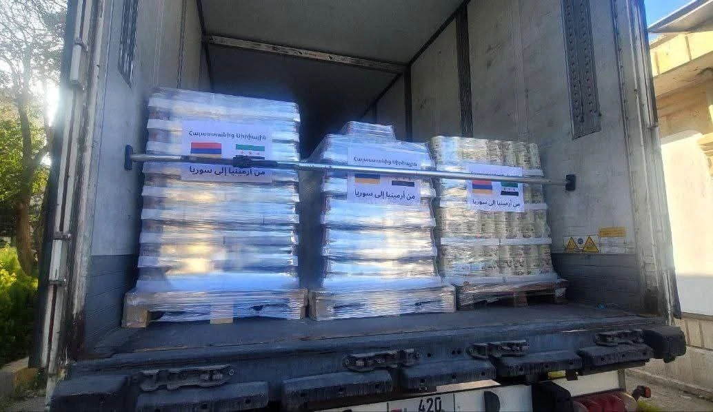 أرمينيا ترسل 80 طنًا من المساعدات الإنسانية إلى حلب: مواد غذائية وأدوية لتلبية الاحتياجات