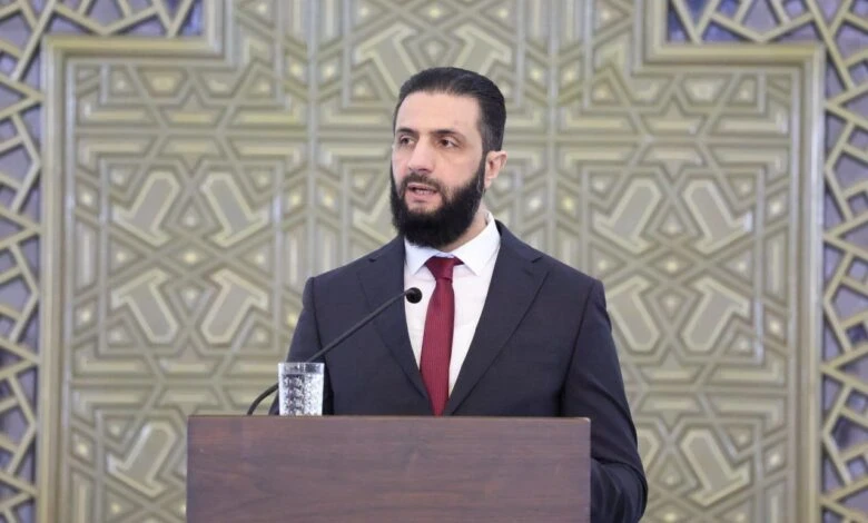 دعوة "الشرع" لقمة بغداد تشعل الجدل: معارضة عراقية بسبب سجله القضائي