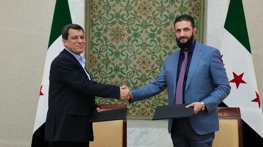 الرئاسة السورية تحذر قسد: الوحدة خط أحمر.. والفيدرالية تهدد الاتفاق