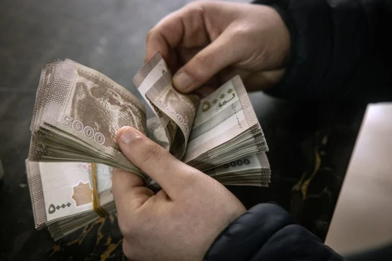 الليرة السورية تستعيد عافيتها جزئيًا: أسعار الصرف مقابل الدولار اليوم 28 نيسان 2025 في مختلف المحافظات