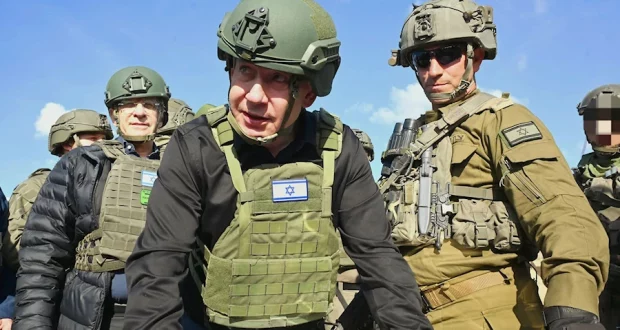 ماكرون يقترح "صفقة شاملة" للشرق الأوسط.. ونتنياهو يرفض: الدولة الفلسطينية تشجع الإرهاب