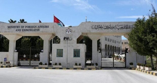 وزير الخارجية الأردني في دمشق لبحث ملفات هامة مع القيادة السورية