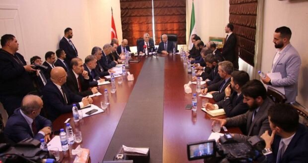 وزيرا النقل والتجارة السوري والتركي يبحثان تعزيز التعاون الاقتصادي وتسهيل حركة البضائع