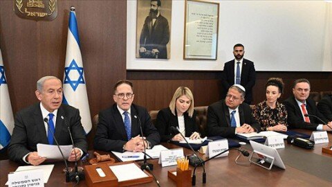 الكابينت الإسرائيلي يبحث تصاعد الضغوط الدولية على حماس وصفقة تبادل الأسرى المحتملة