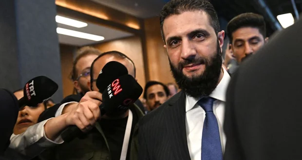 الرئيس السوري الانتقالي يعد بعودة عشرات الآلاف من الشيعة إلى قراهم بعد نزوحهم إلى لبنان